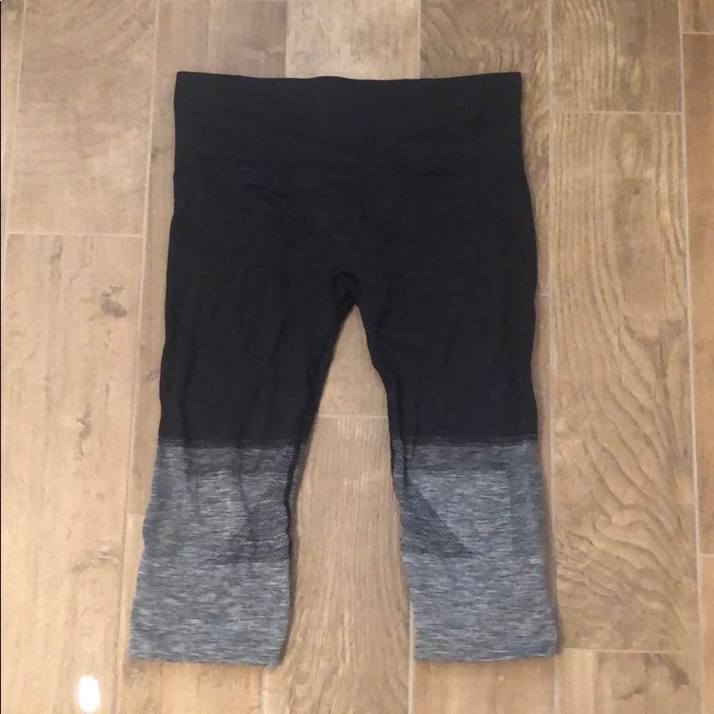 Lululemon crop pants